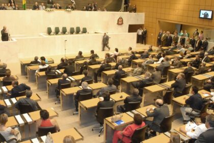 pf-investigara-ameacas-de-morte-e-estupro-feitas-a-deputadas-de-sp