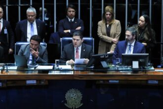 senado-aprova-aumento-do-numero-de-deputados-federais-para-531