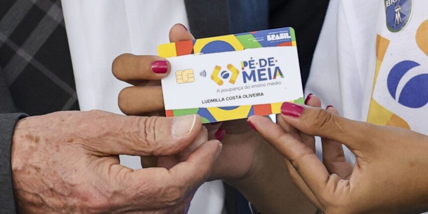 pe-de-meia:-nascidos-em-setembro-e-outubro-recebem-hoje-parcela