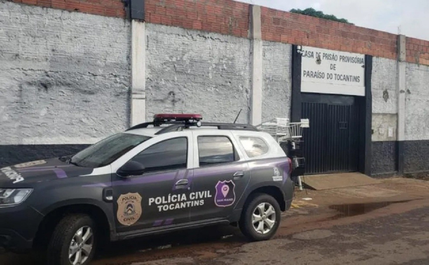 mulher-e-presa-em-flagrante-suspeita-de-tentar-entrar-com-celular-e-cocaina-em-presidio