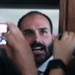 eduardo-bolsonaro-diz-que-nao-vai-renunciar-ao-mandato-de-deputado