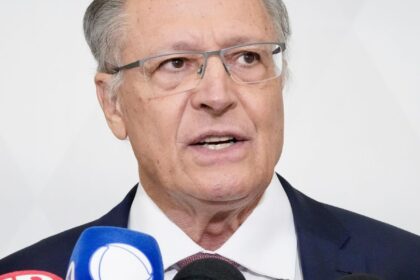 alckmin-se-reune-com-big-techs-para-discutir-tarifaco-de-trump
