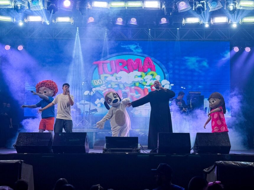 turma-do-padre-dudu-representa-o-tocantinsemfestivalnacional-de-musica-catolica