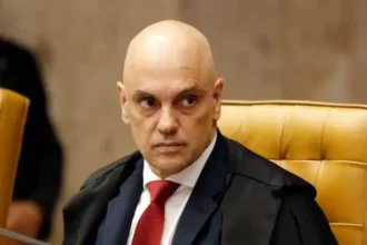 moraes-decide-nao-prender-bolsonaro-por-descumprimento-de-cautelar