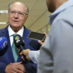 brasil-esta-conversando-com-reserva-com-estados-unidos,-diz-alckmin