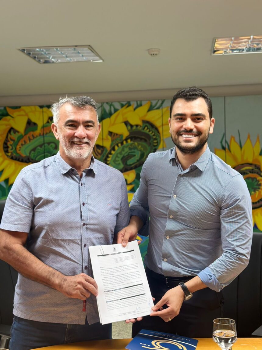 com-investimentos-de-r$-16,4-milhoes,-sebrae-e-aleto-fecham-convenio-para-acoes-em-125-municipios