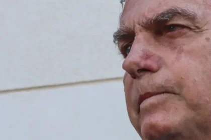 defesa-de-bolsonaro-diz-que-foi-surpreendida-com-prisao-domiciliar