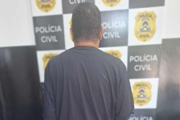 homem-e-preso-em-flagrante-suspeito-de-encontrar-cartao-bancario-e-fazer-compras