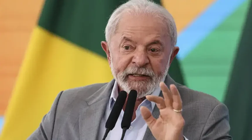 lula-finaliza-plano-aos-setores-afetados-por-tarifaco-de-trump