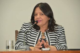 1o-escalao-do-governo:-valderez-e-efetivada-na-setas-e-botelho-vira-secretario-extraordinario
