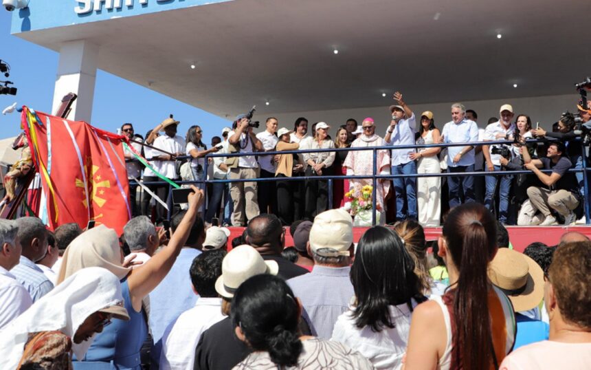 presidente-da-aleto,-amelio-cayres,-prestigia-missa-campal-em-celebracaoao-senhor-do-bonfim